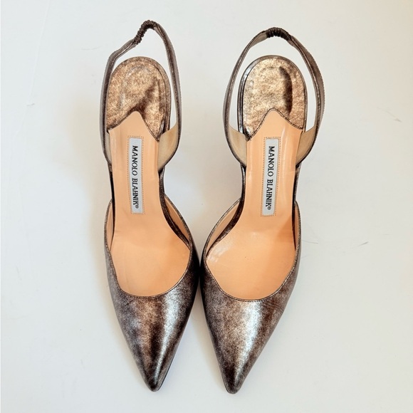 Manolo Blahnik Metallic Pale Gold/ Copper Carolyne Slingback 90mm heels EU 38.5 - Picture 2 of 9